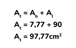 Área total de un prisma triangular